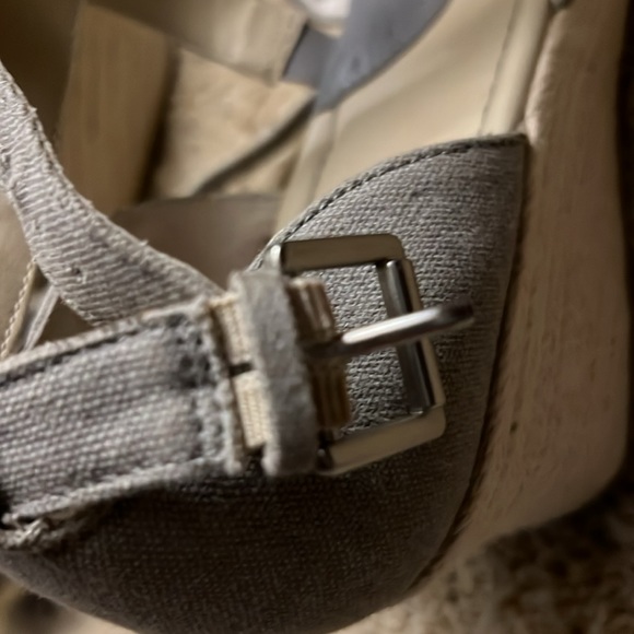 b.o.c Women’s 10M grey platform wedge - Picture 5 of 5